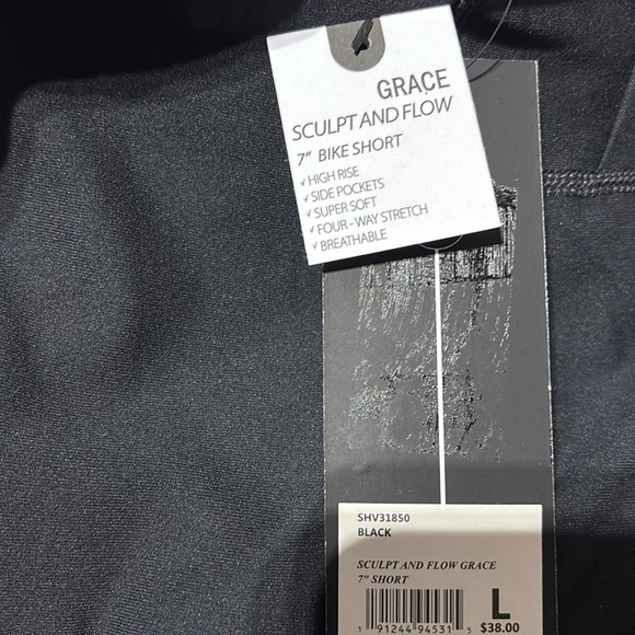 Velocity Grace Sculpt & Flow 7” bike short,high-rise,leg pockets,stretch,comfy - Picture 5 of 6